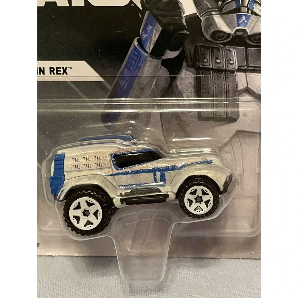 NEW Hot Wheels Disney Star‎ Wars Die-Cast Character Cars -  Captain Rex